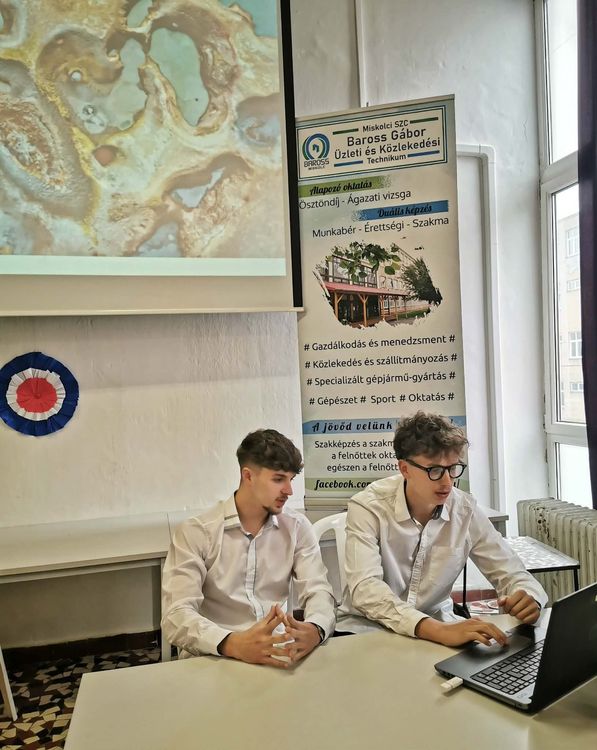 "Bitcoin Herausforderung: Geld im digitalen Zeitalter neu denken” projektverseny 1. hely