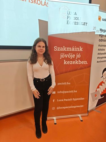 Gera Liliána, iskolánk 12.b1 osztályos tanulója kiemelkedő eredménnyel zárta a Kulcs Soft Luca Pacioli Középiskolás Versenyt. 